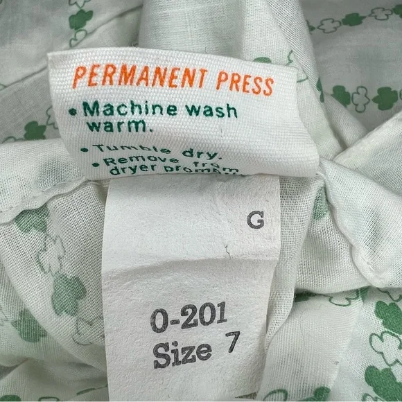 Vintage Girl Scout Uniform Jumper Shirt Shorts & Sash Girls Size 6 & 7 - 1970's - Picture 12 of 15